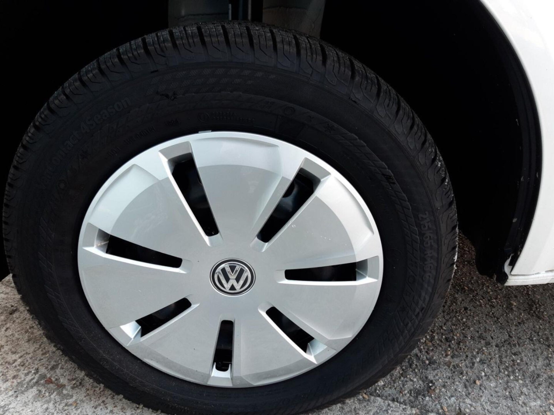 Volkswagen T6.1 Transporter Kasten kurzer Radstand