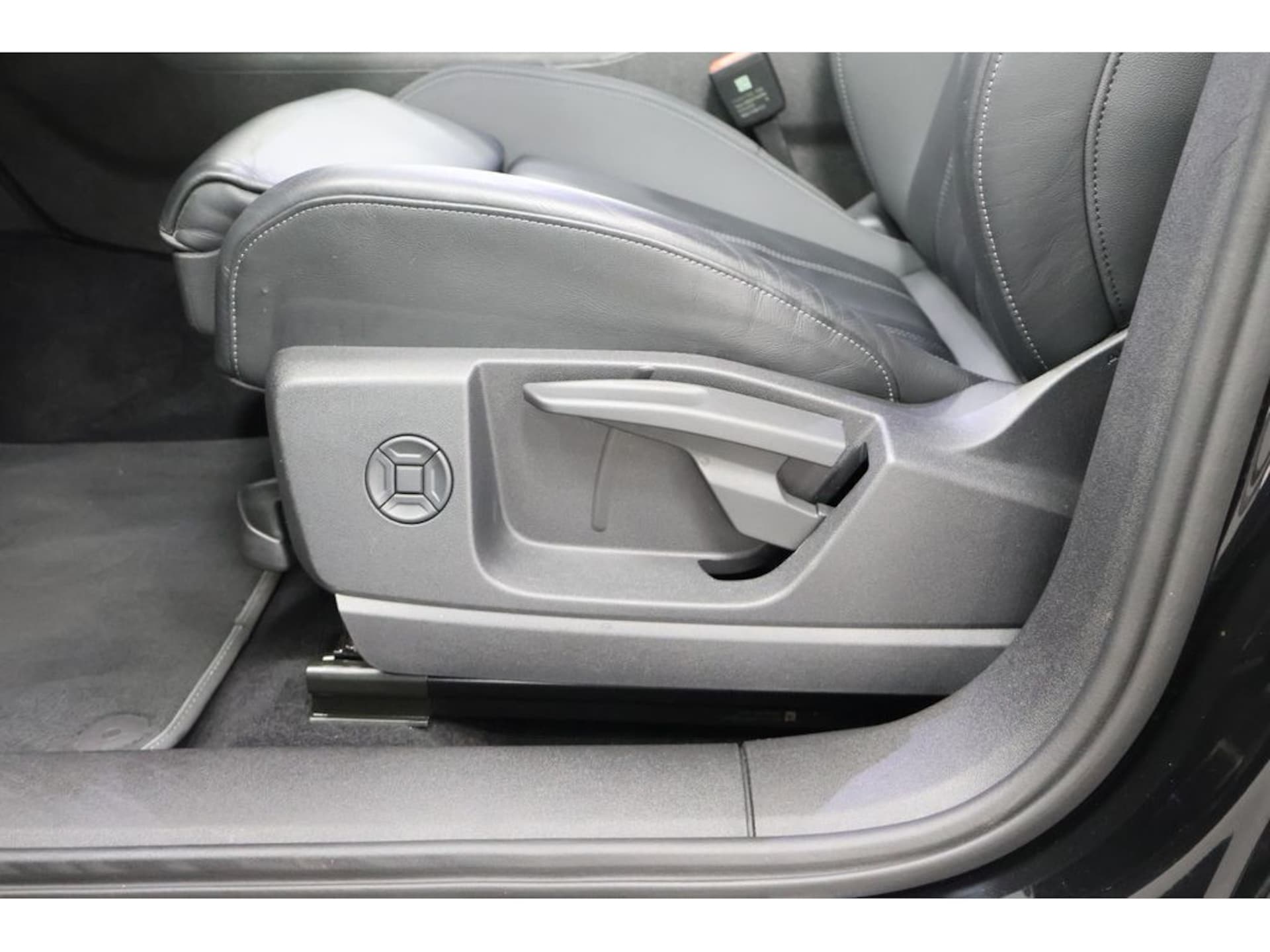 Audi Q5 SUV edition one