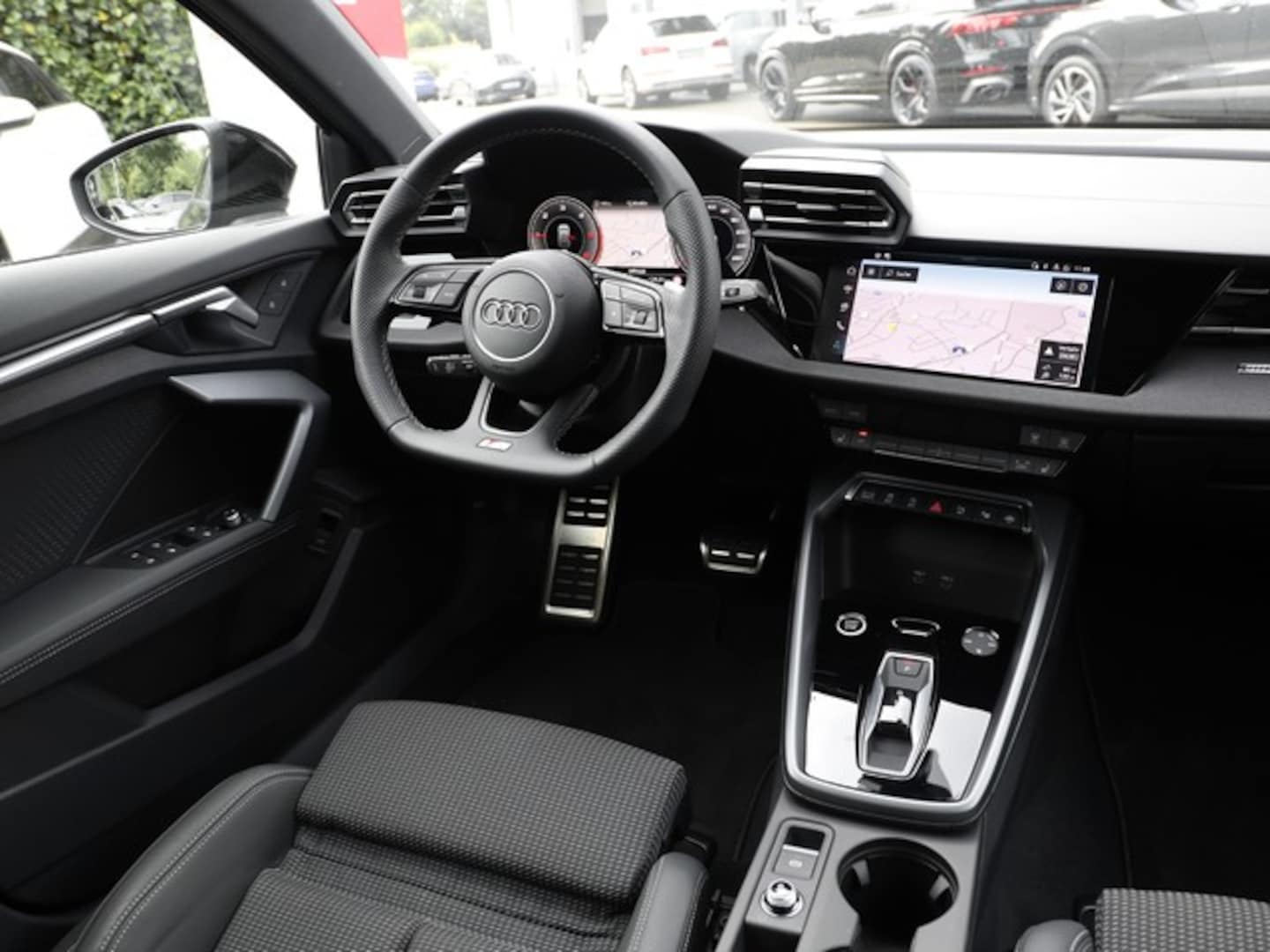 Bild über Audi A3 allstreet 35 TDI S tronic - für weitere Informationen kontaktieren Sie den Audi Partner