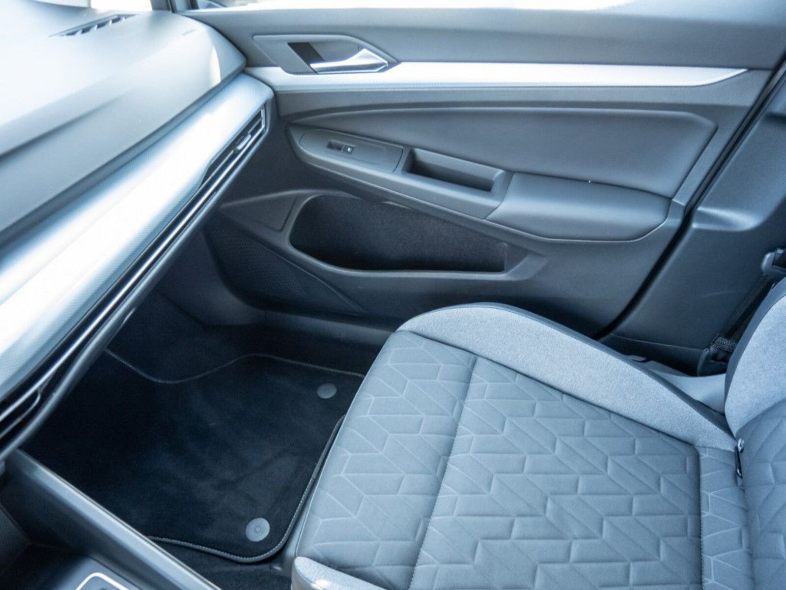 Volkswagen Golf – Bild 13