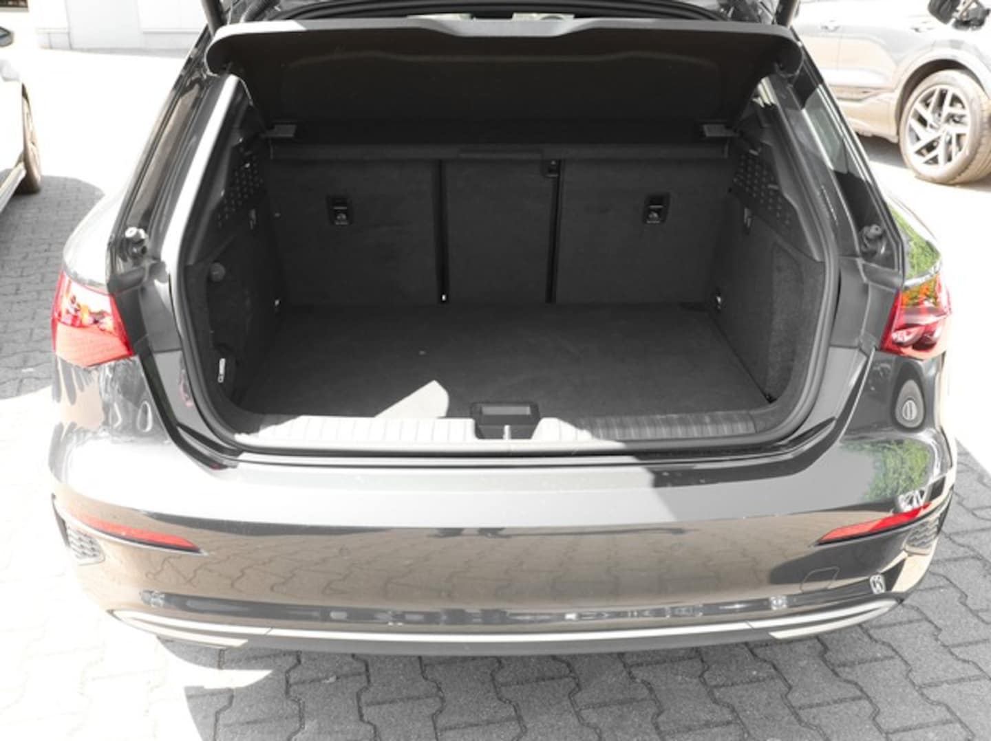 Bild über Audi A3 Sportback advanced 35 TFSI S tronic - für weitere Informationen kontaktieren Sie den Audi Partner