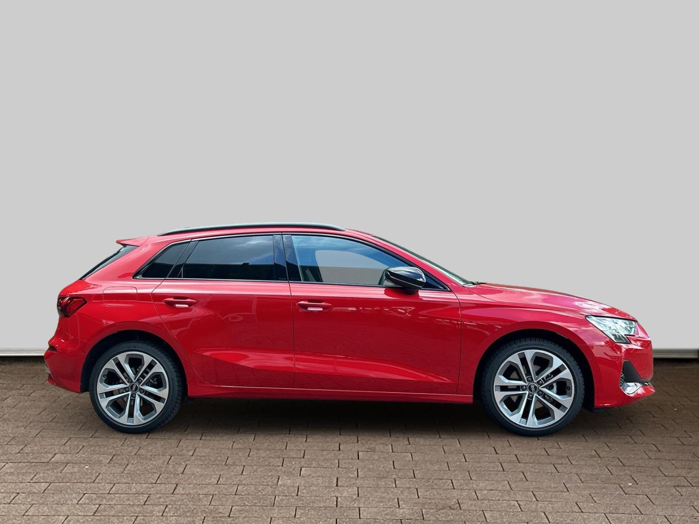 Bild über Audi A3 Sportback advanced 30 TFSI S tronic - für weitere Informationen kontaktieren Sie den Audi Partner