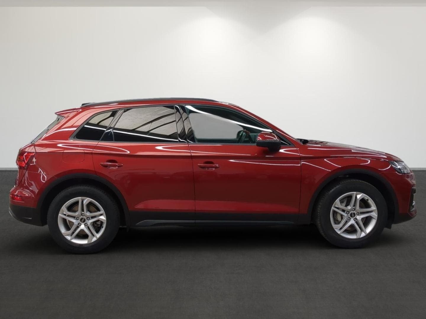 Bild über Audi Q5 TFSI e 50 TFSI e quattro S tronic - für weitere Informationen kontaktieren Sie den Audi Partner
