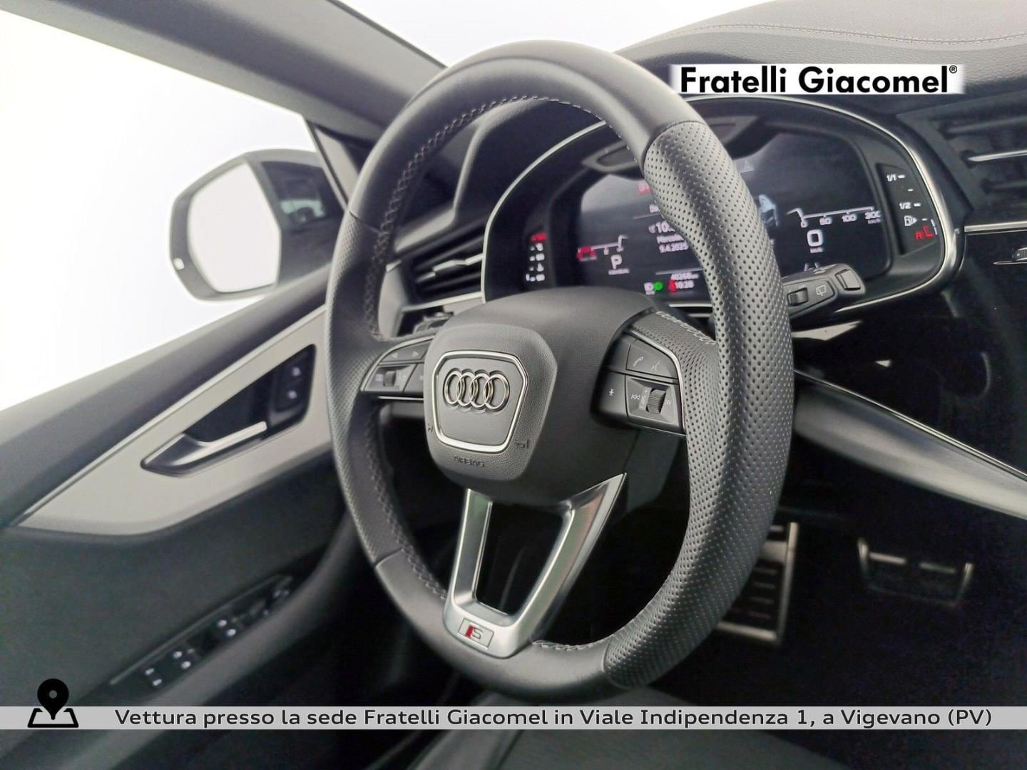 Image about Audi Q8 Sport 50 TDI quattro 210 kW (286 CV) tiptronic