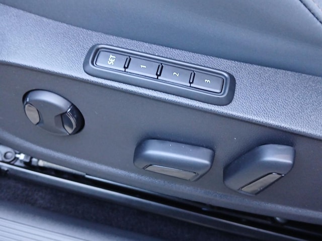 Bild des Autos 15