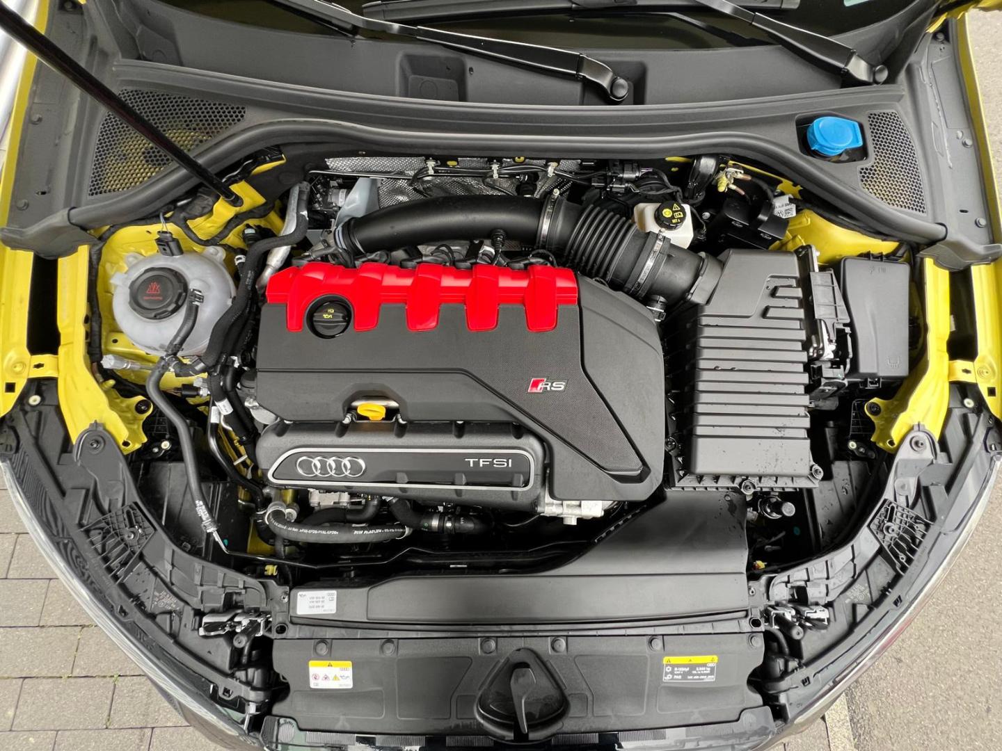 Image about Audi RS 3 Limousine TFSI quattro S tronic