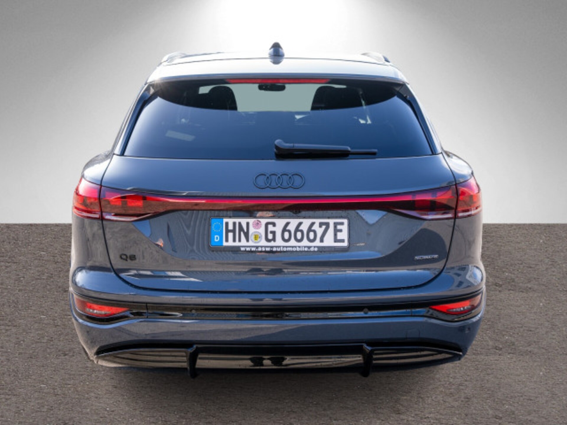 Audi Q6 SUV e-tron