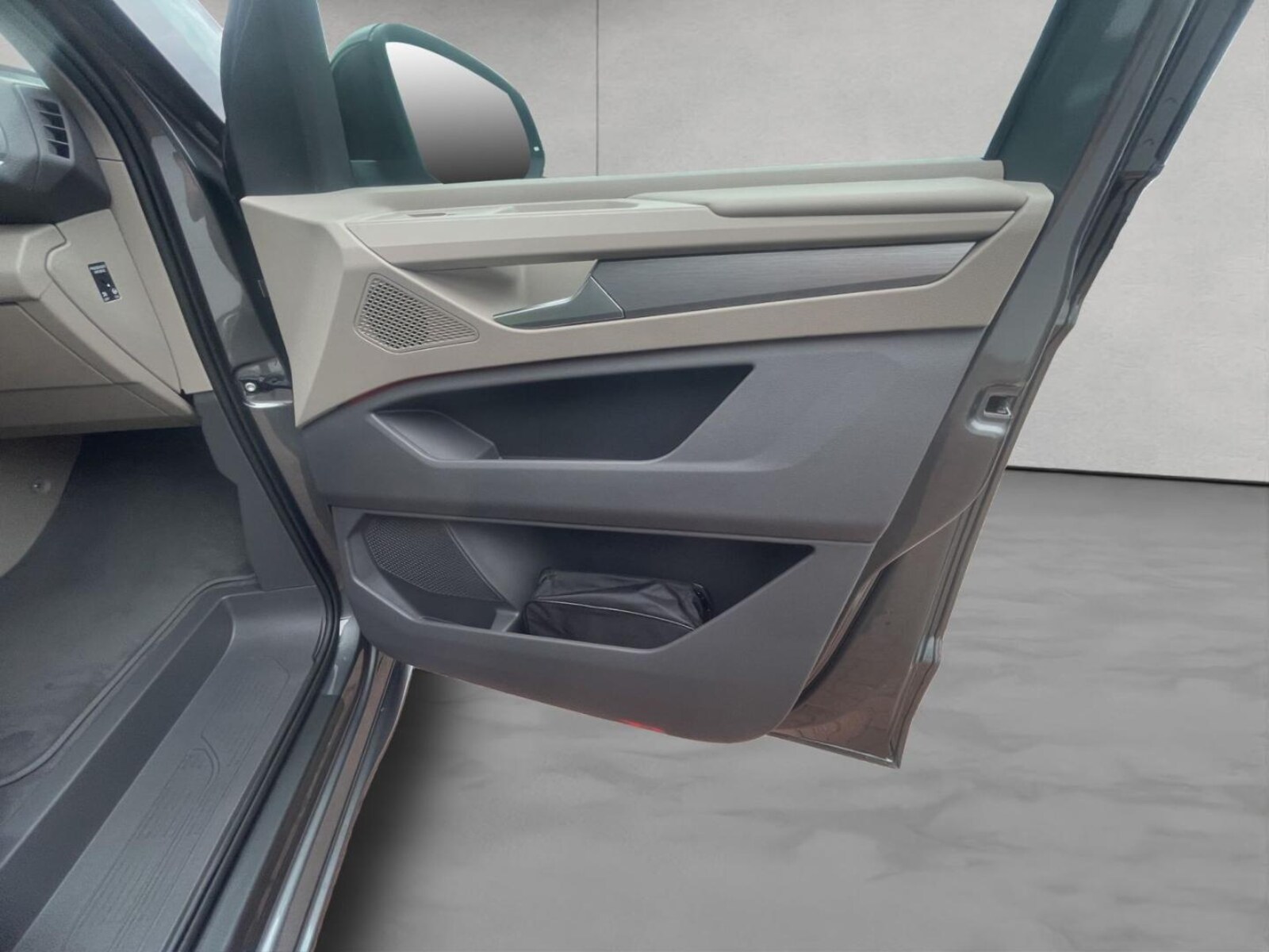 Volkswagen Multivan Langversion – Bild 20