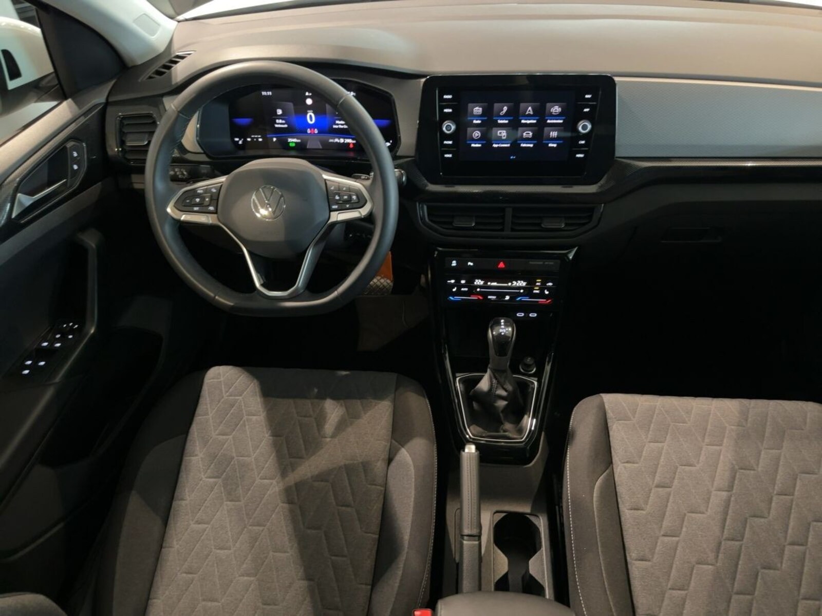Volkswagen T-Cross – Bild 12