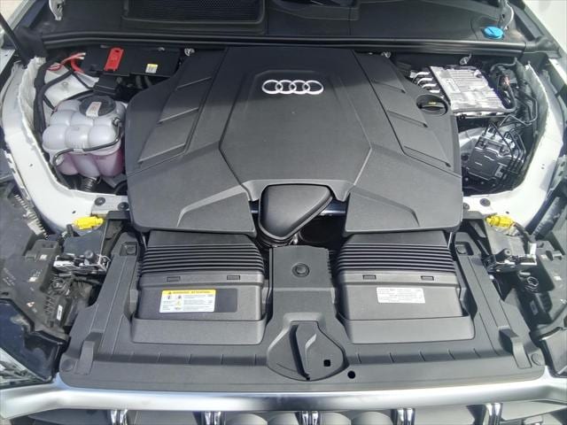 2025 Audi Q7 Premium Plus - Photo 11