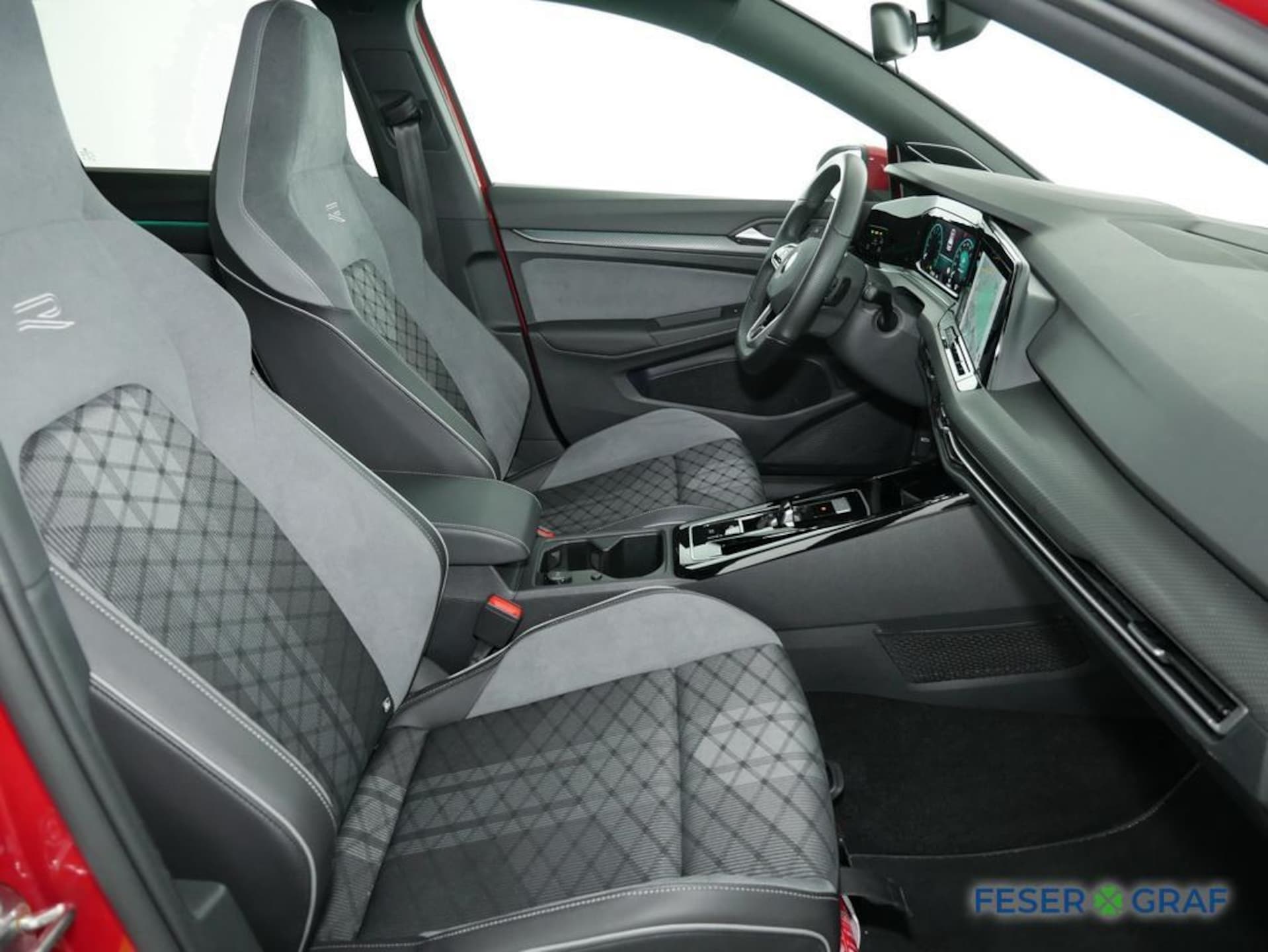 Volkswagen Golf R-Line