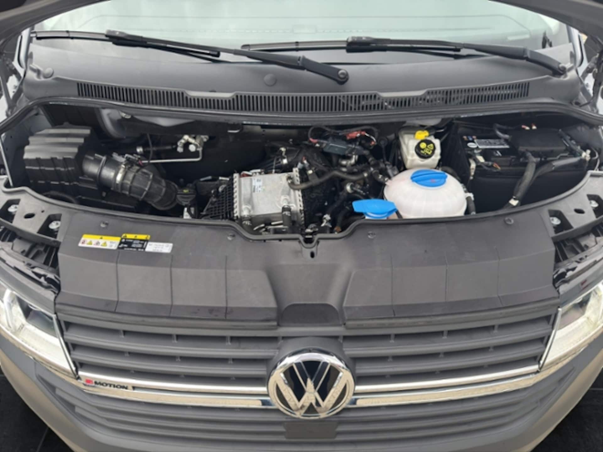 Volkswagen T6.1 Transporter Kasten langer Radstand