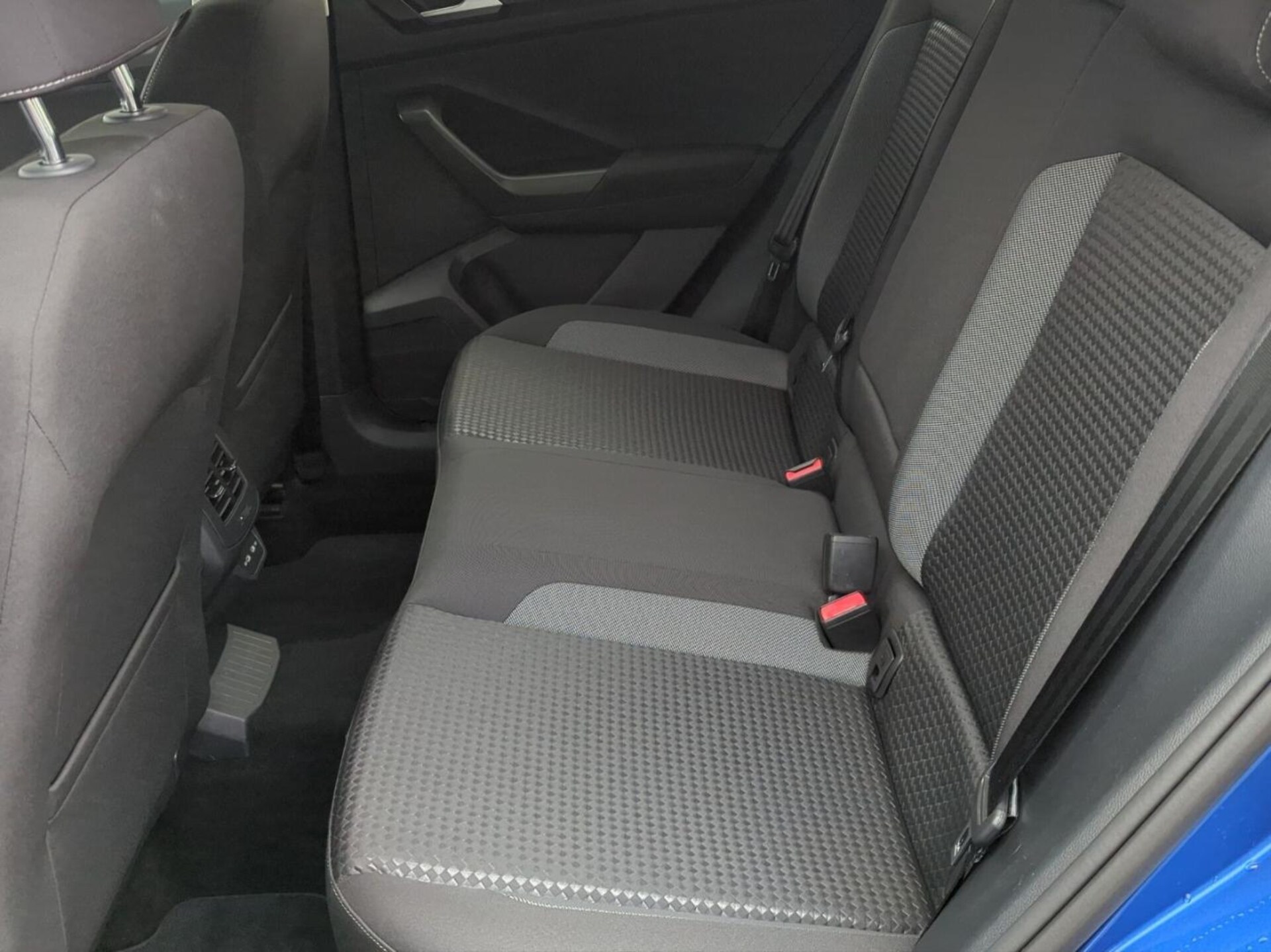 Volkswagen T-Roc Active