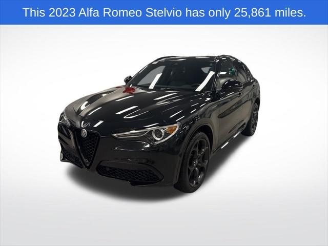 2023 Alfa Romeo Stelvio Veloce's photo