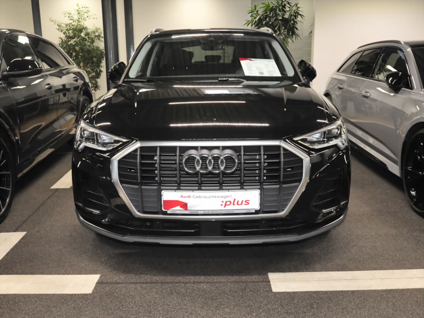 Bild über Audi Q3 35 TFSI S tronic - für weitere Informationen kontaktieren Sie den Audi Partner