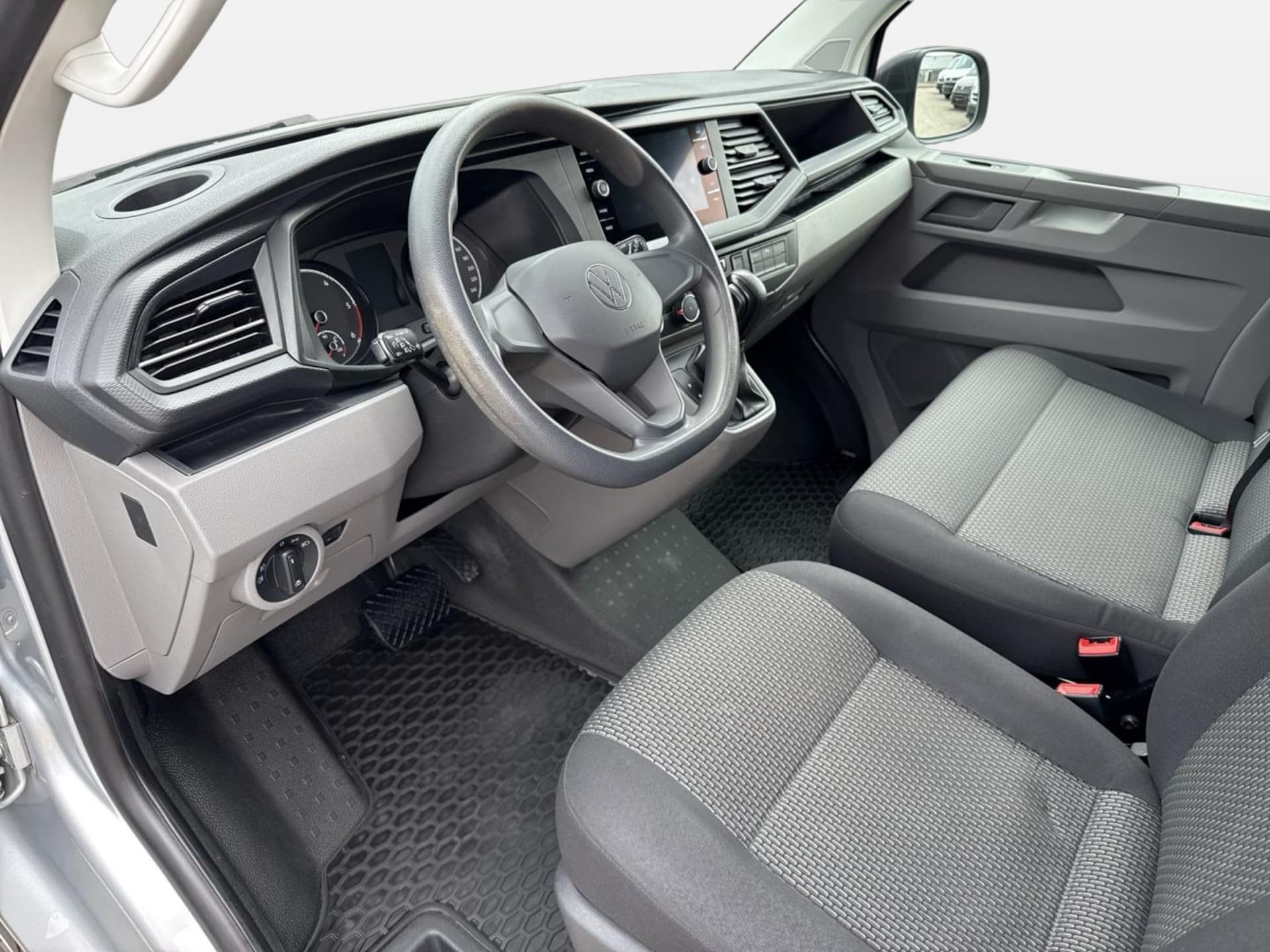 Volkswagen T6.1 Transporter Kasten kurzer Radstand