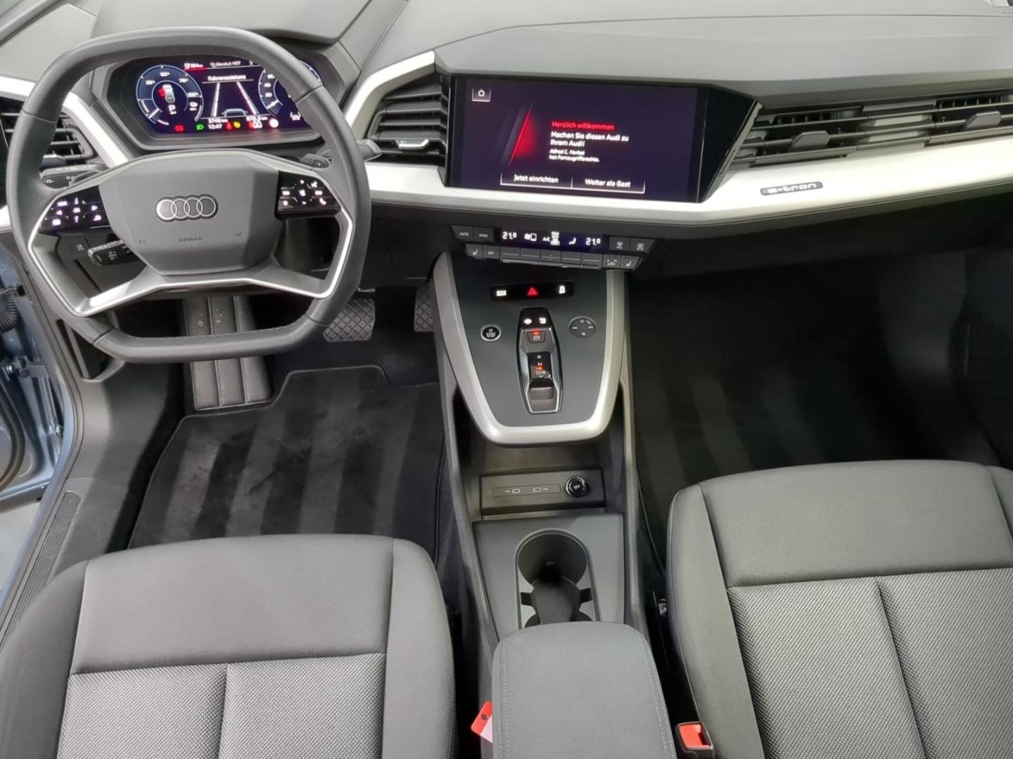 Bild über Audi Q4 e-tron 40 e-tron - für weitere Informationen kontaktieren Sie den Audi Partner