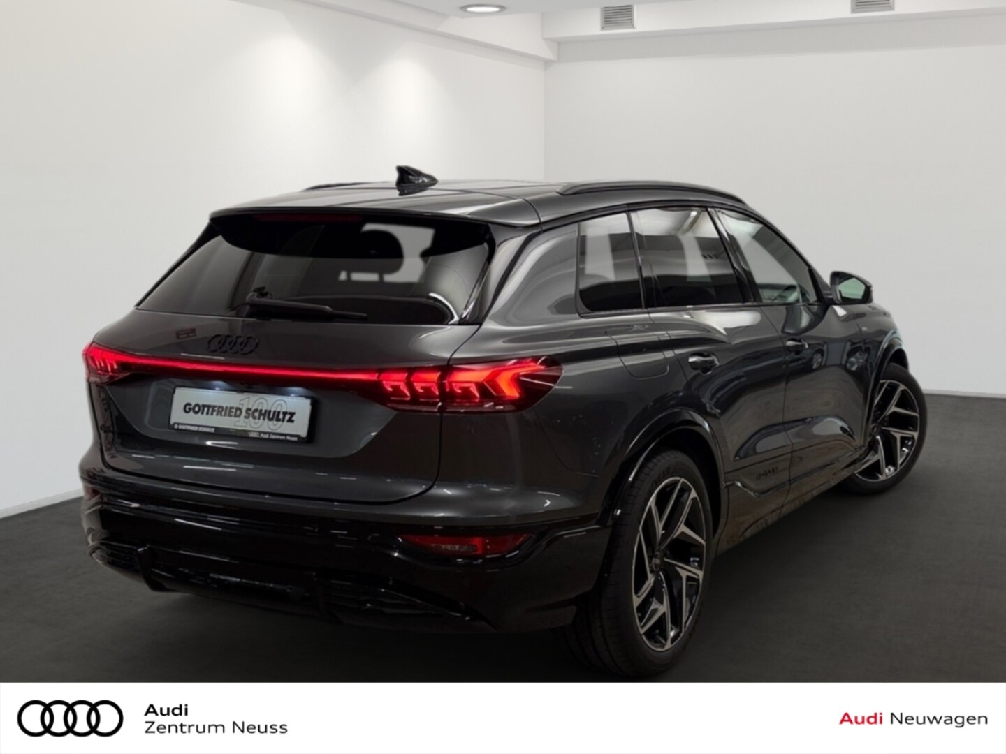 Bild über Audi Q6 SUV e-tron S line business e-tron performance 225 kW - für weitere Informationen kontaktieren Sie den Audi Partner