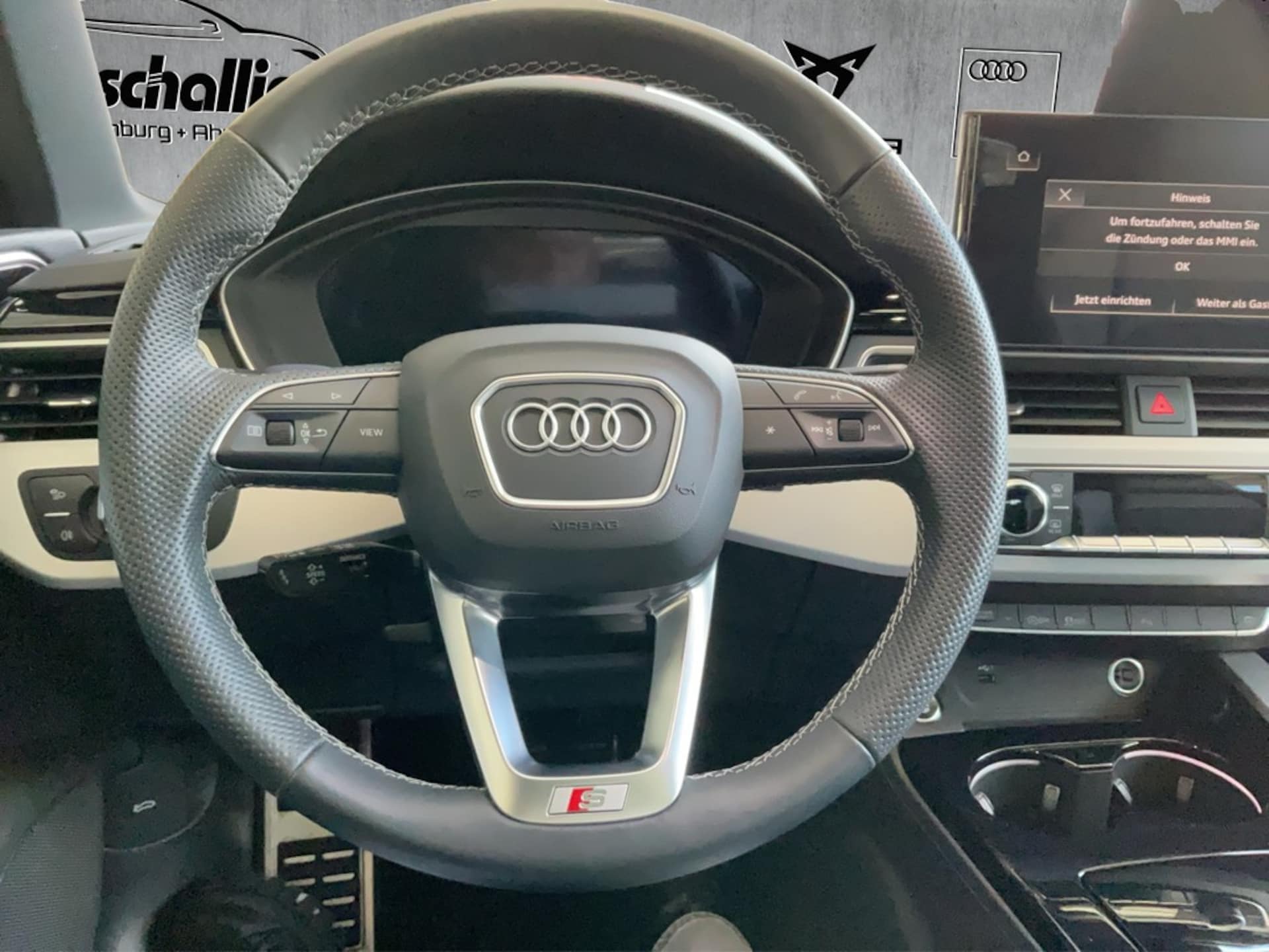 Audi A4 Avant S line