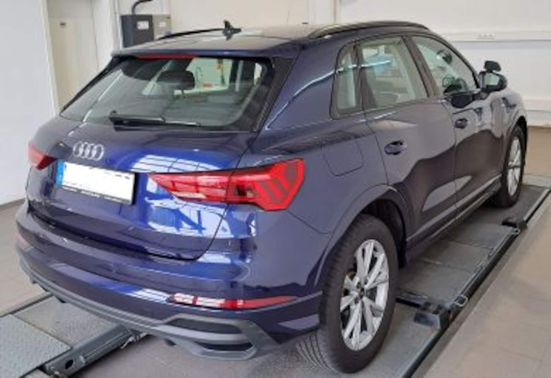 Audi Q3 SUV S line