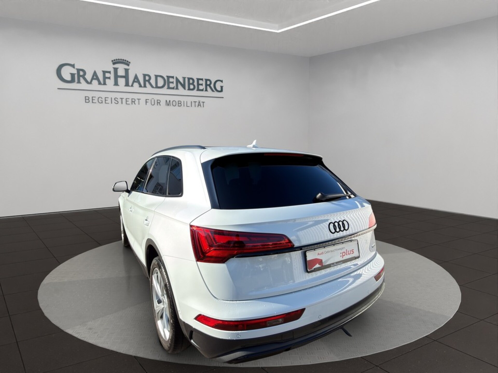 Audi Q5 SUV Advanced