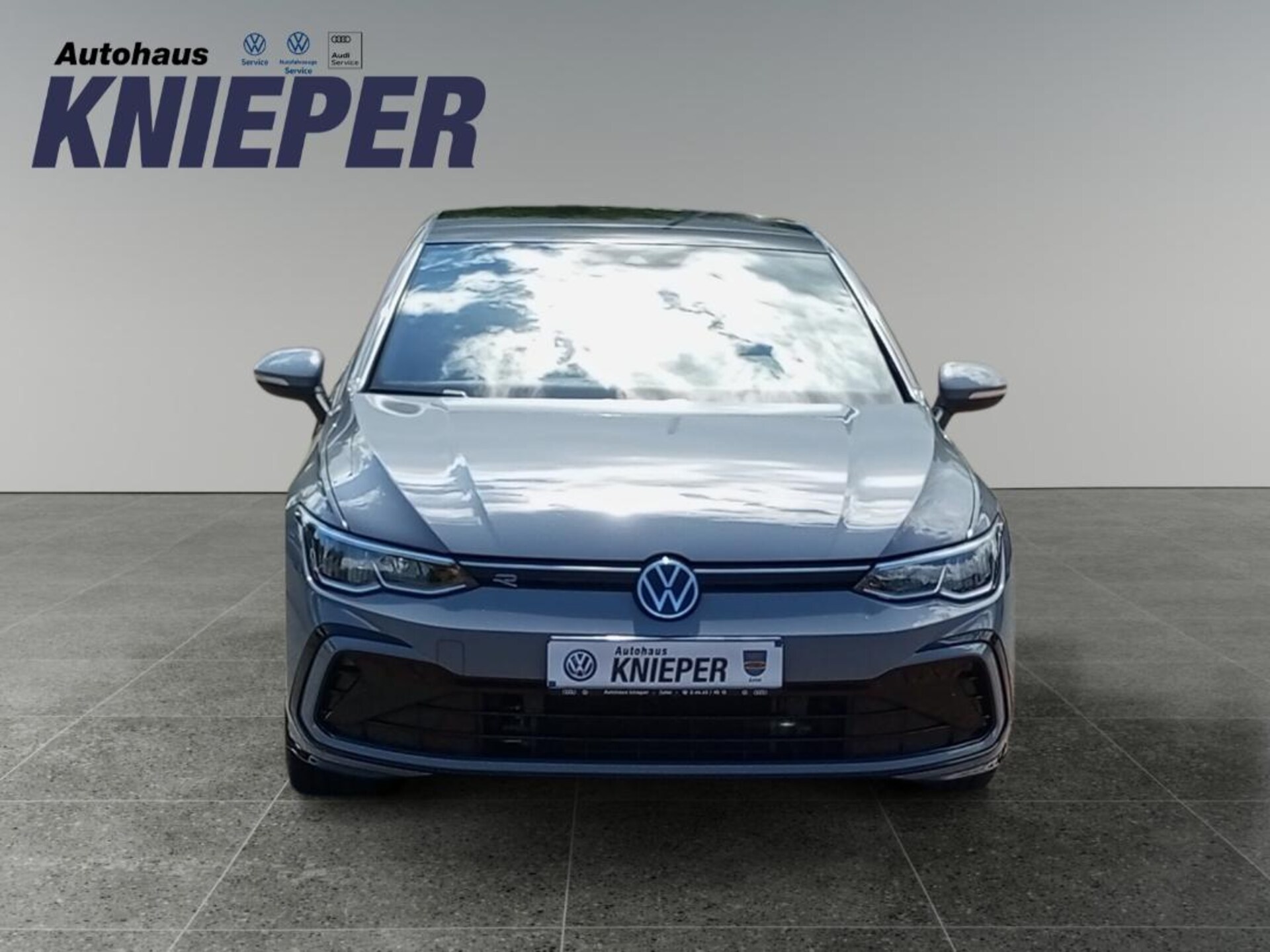 Volkswagen Golf R-Line