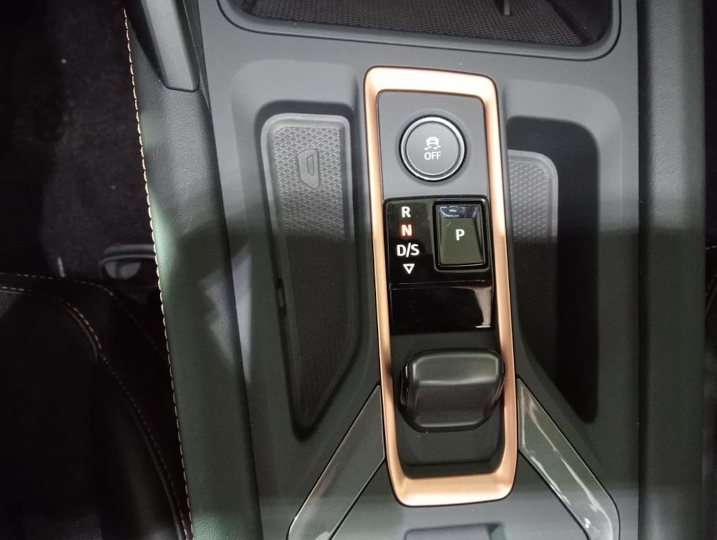 CUPRA Formentor 1.5 eTSI DSG 110 kW (150 CV) — photo 10