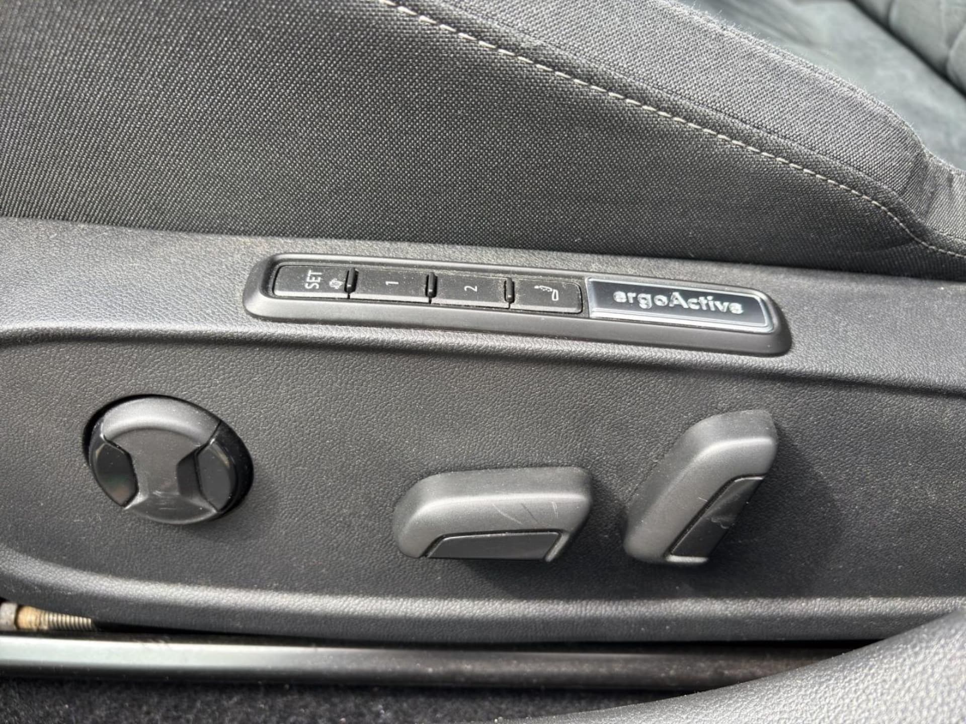 Volkswagen Golf Style