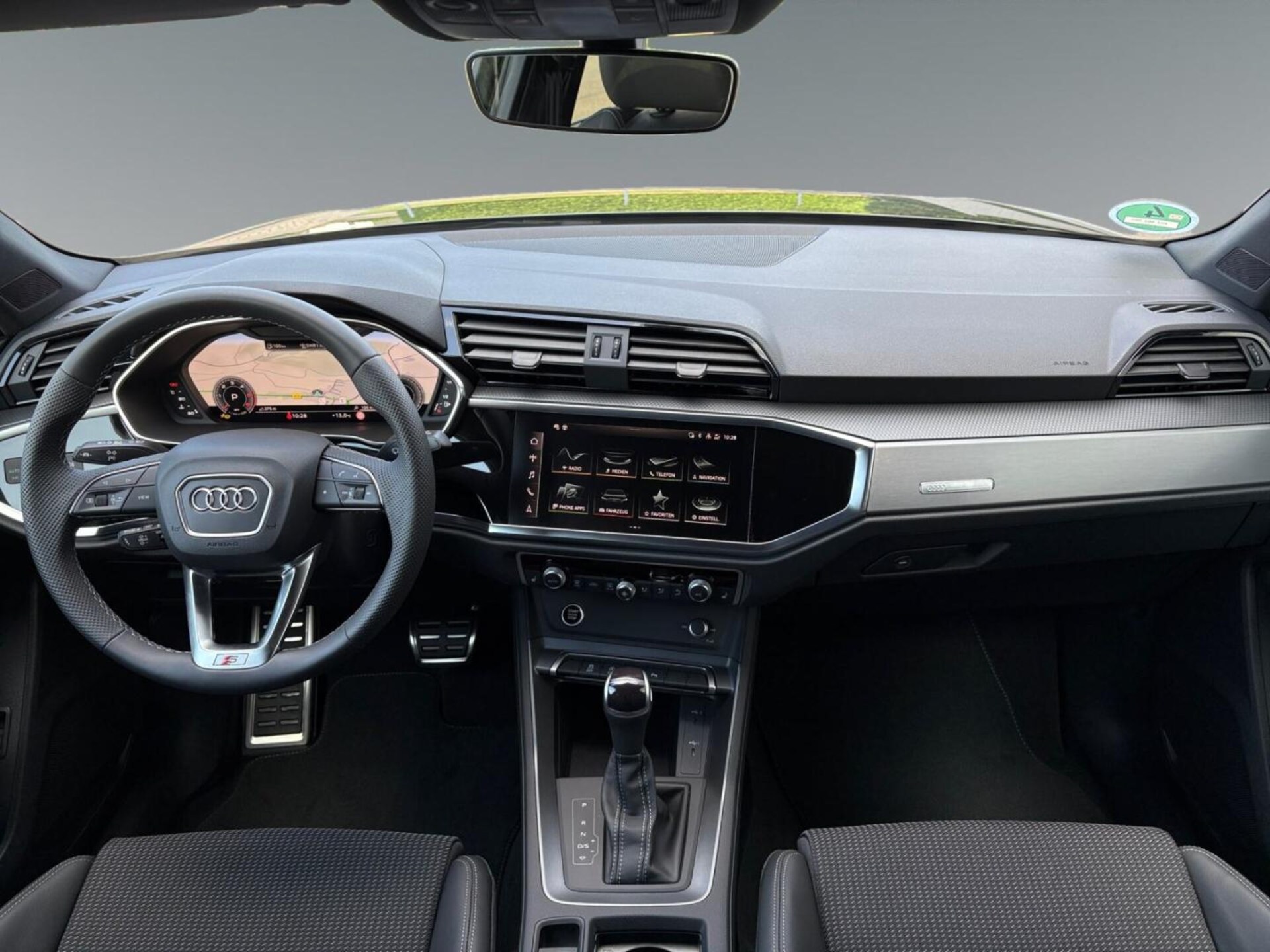 Audi Q3 SUV S line