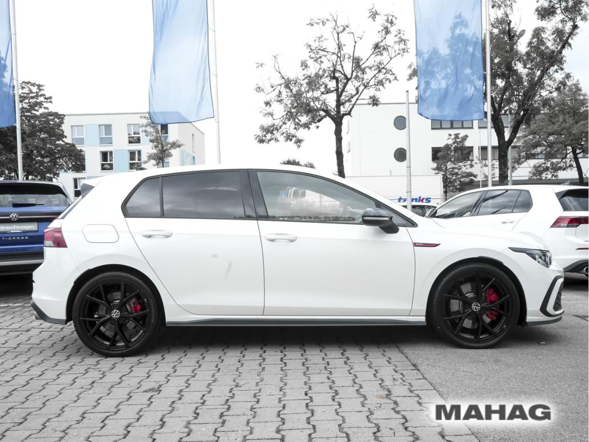 Volkswagen Golf GTI