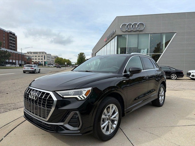 Photo of 2025 Audi Q3 SUV