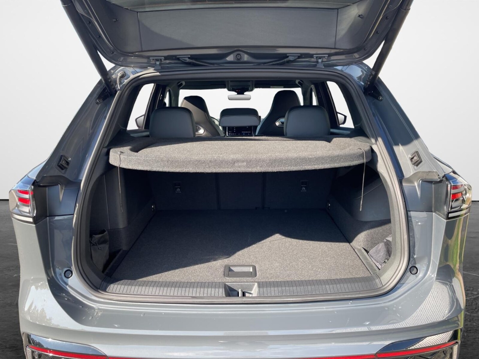 Volkswagen Tiguan – Bild 13