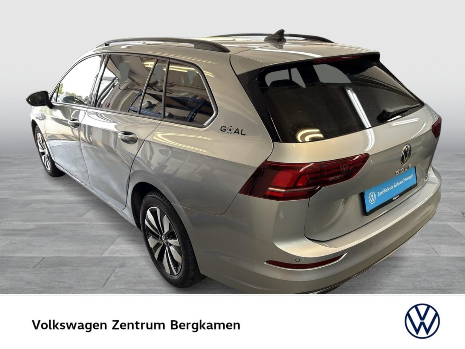 Volkswagen Golf Variant – Bild 3
