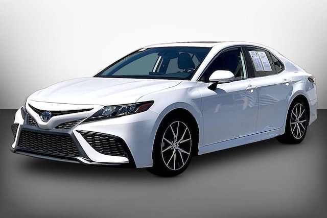 2024 Toyota Camry Hybrid