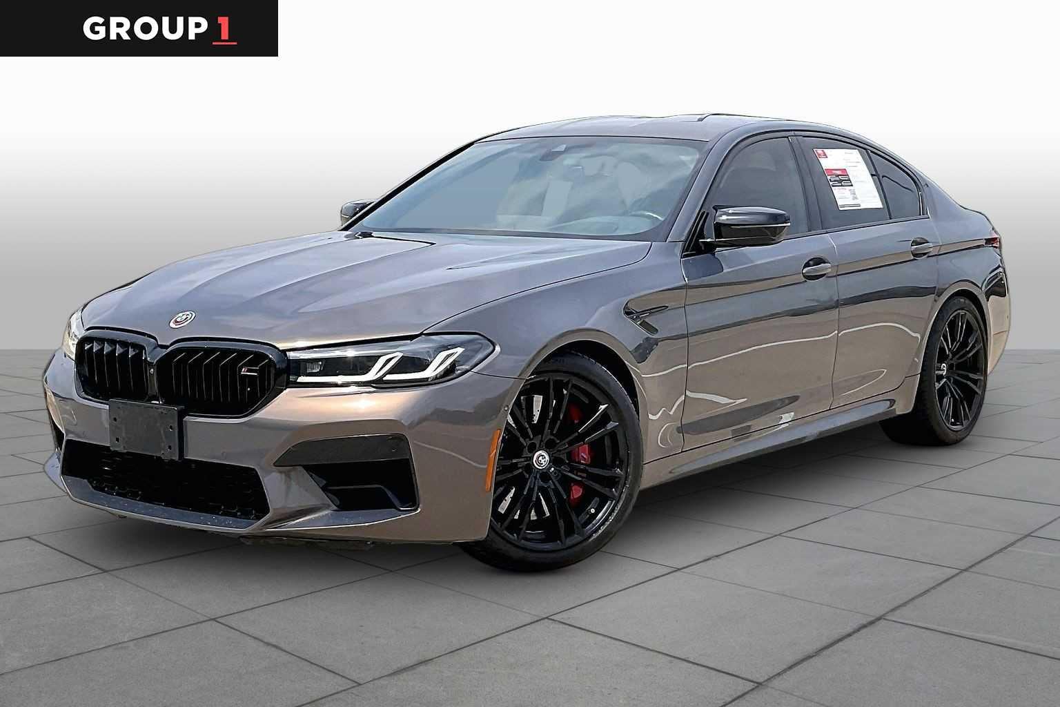 2023 BMW M5 -'s photo