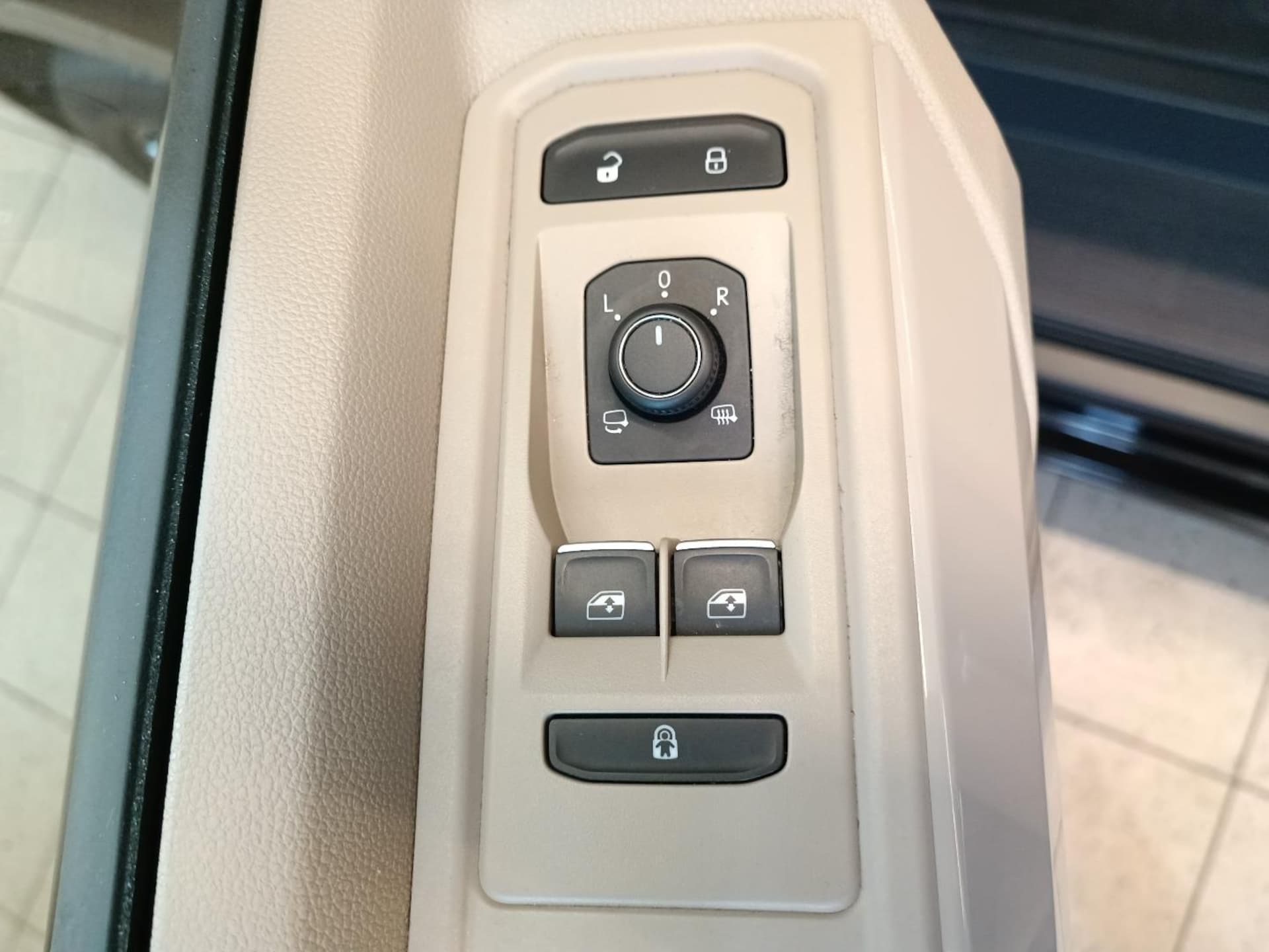 Volkswagen Multivan Langversion Style