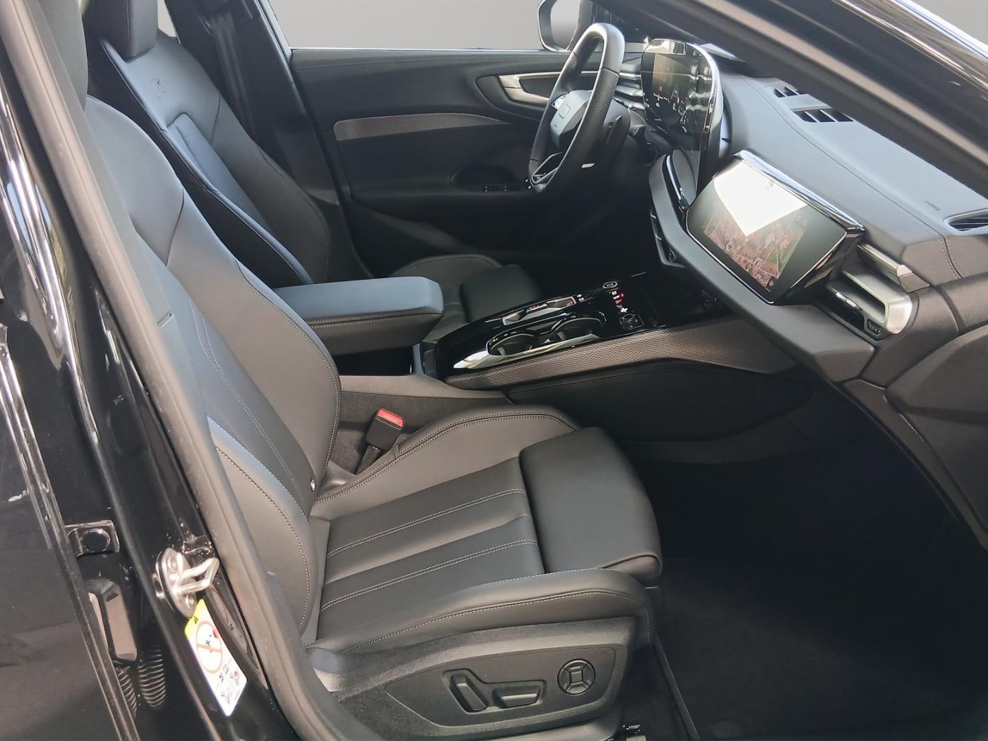 Bild über Audi A5 Avant TFSI quattro S tronic - für weitere Informationen kontaktieren Sie den Audi Partner