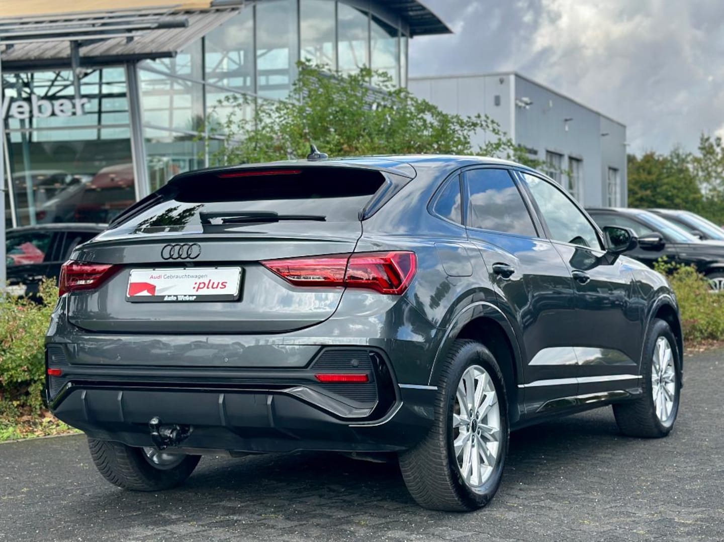 Bild über Audi Q3 Sportback S line 35 TDI S tronic - für weitere Informationen kontaktieren Sie den Audi Partner