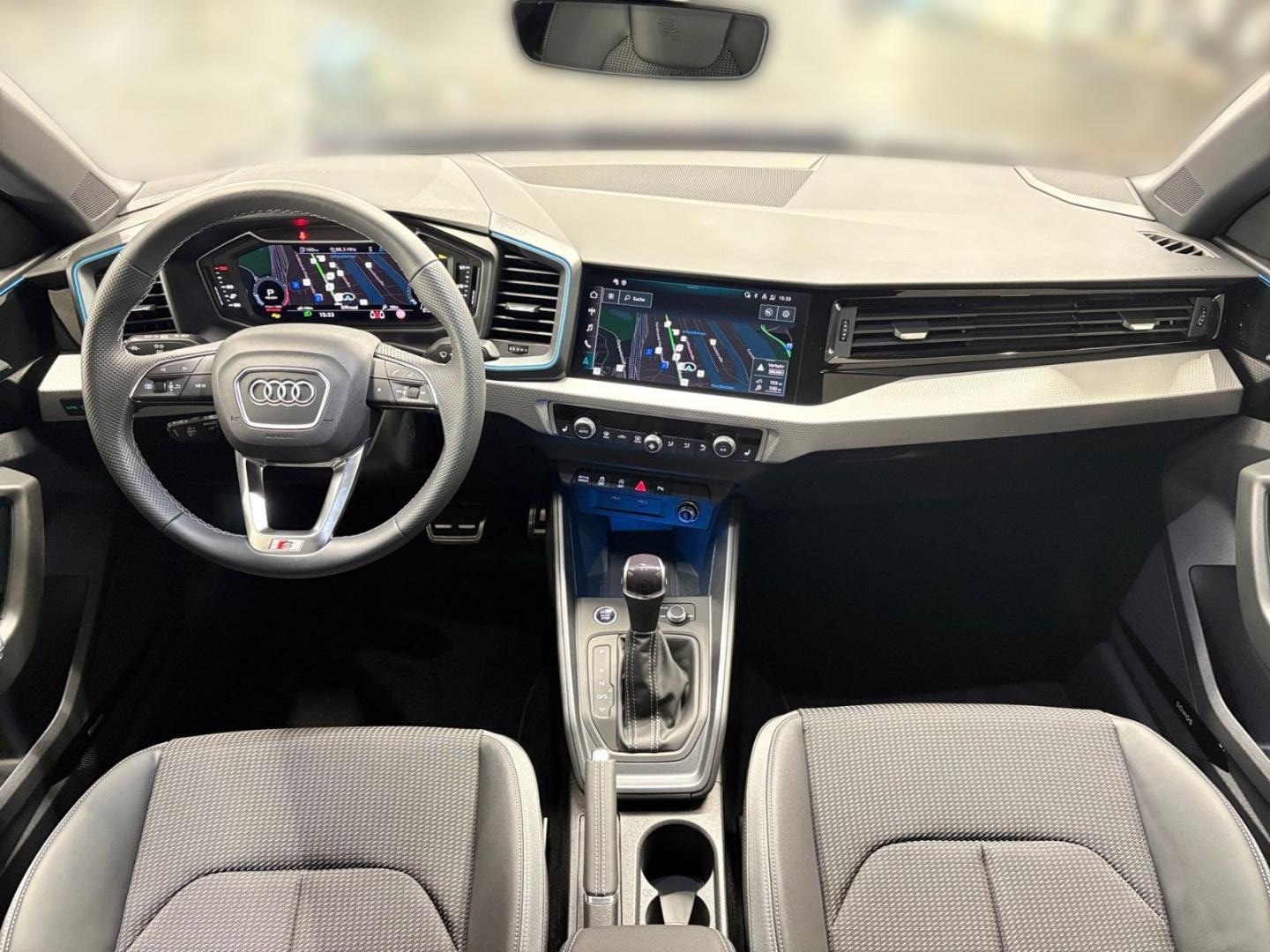 Bild über Audi A1 Sportback S line 35 TFSI S tronic - für weitere Informationen kontaktieren Sie den Audi Partner