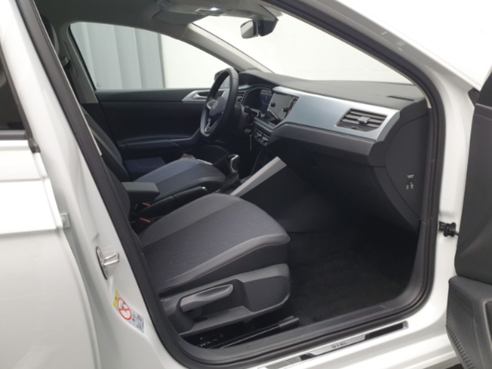 Volkswagen Polo – Bild 8