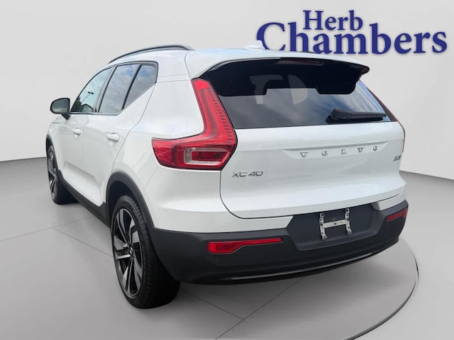 2024 Volvo XC40