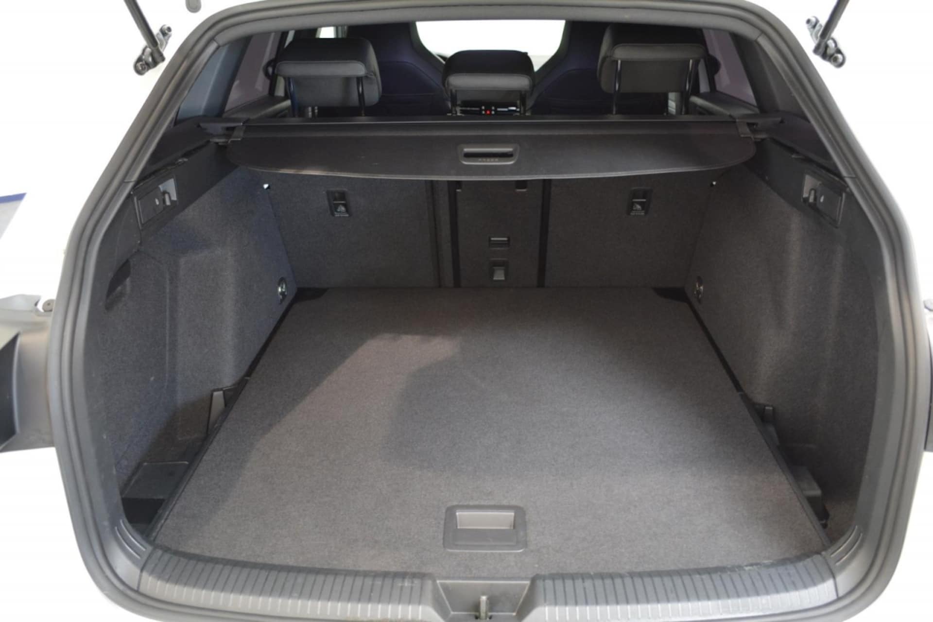 Volkswagen Golf Variant R-Line