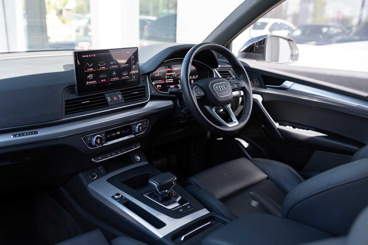 Image about Audi Q5 sport 45 TFSI quattro S tronic