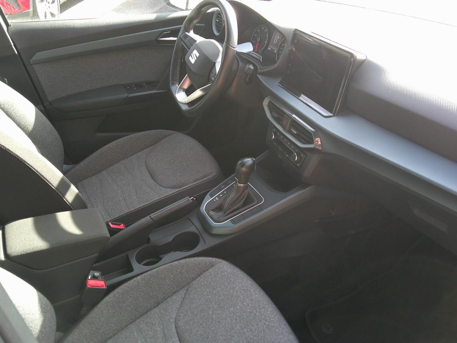 SEAT Arona – Bild 12