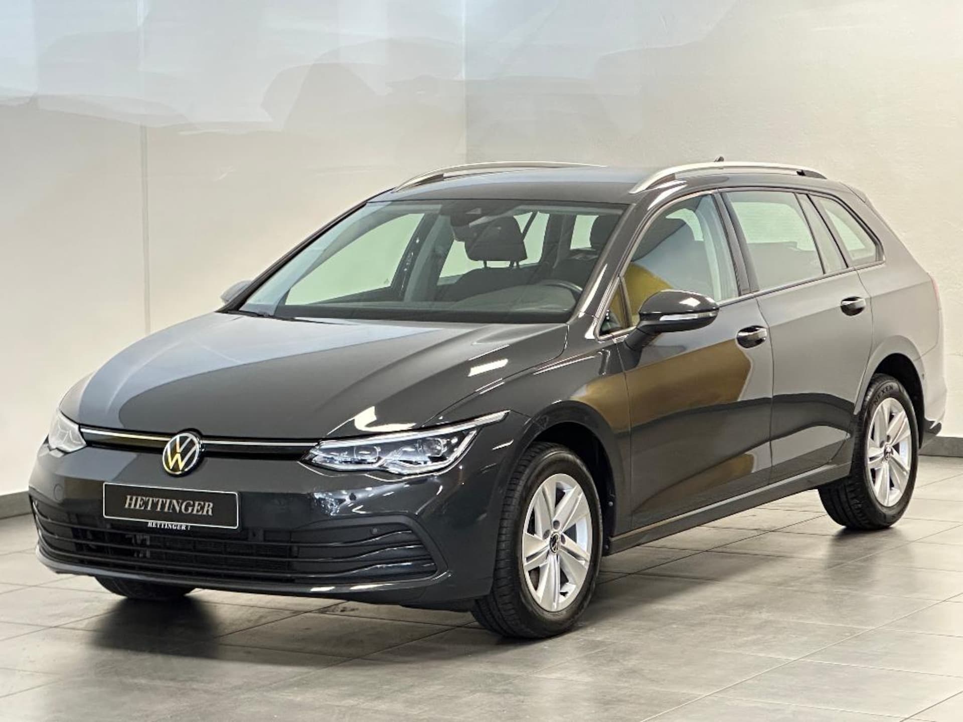 Volkswagen Golf Variant Life