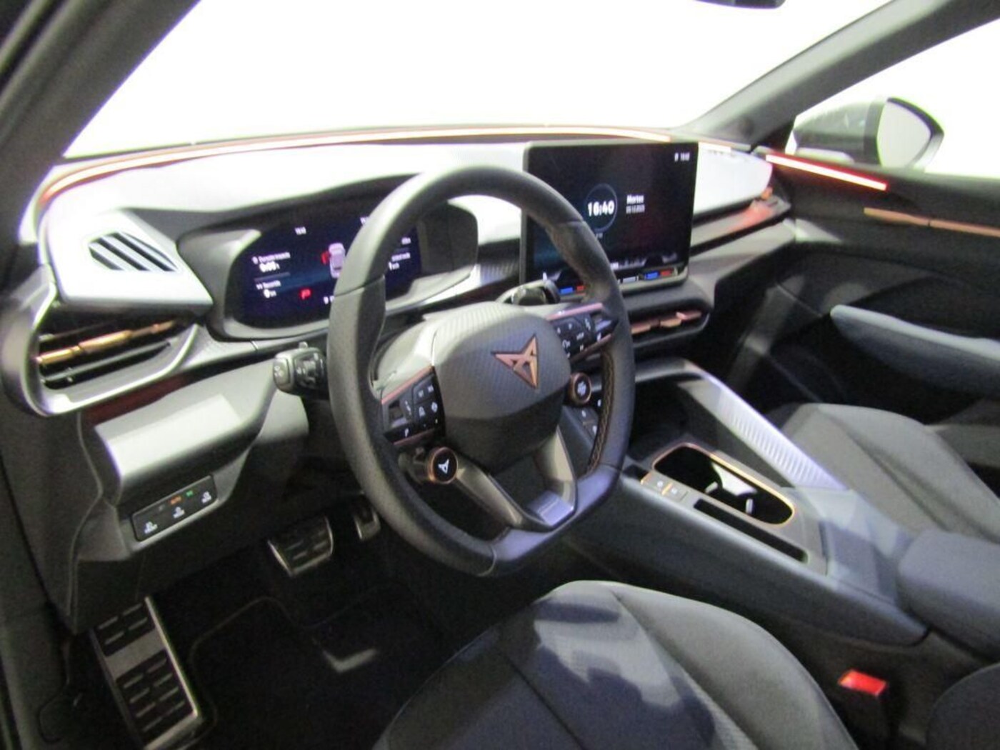 CUPRA Terramar 1.5 TSI e-Hybrid DSG 150 kW (204 CV) — photo 20