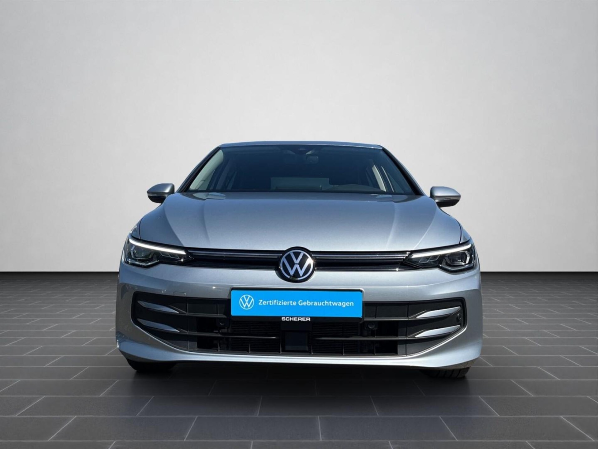 Volkswagen Golf Life