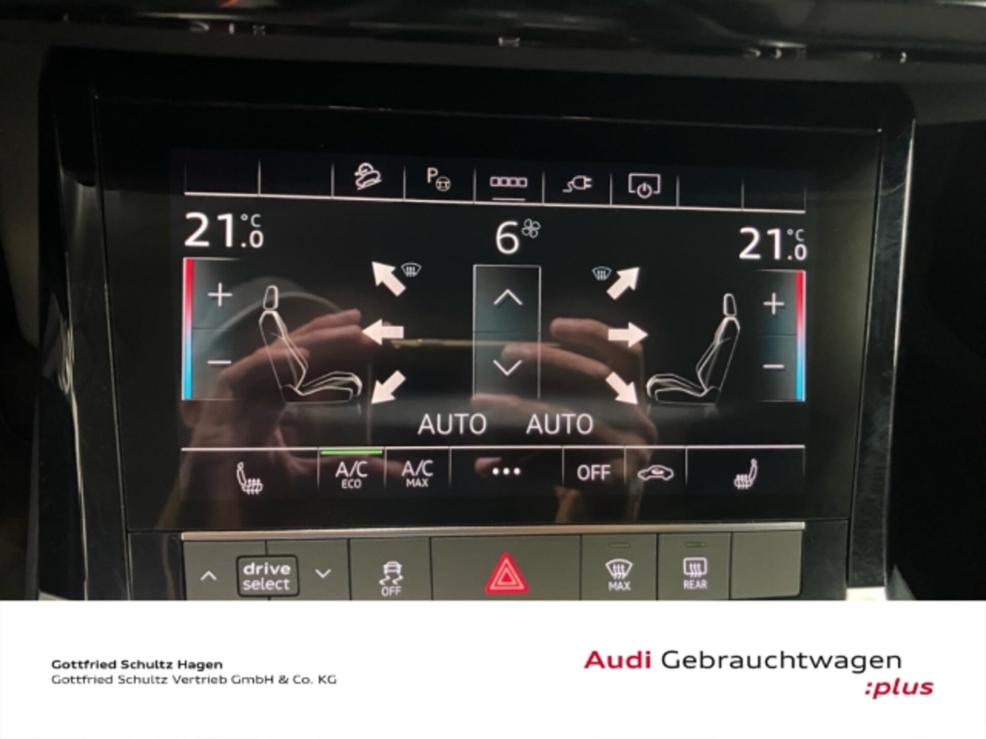 Audi Q8 e-tron S line