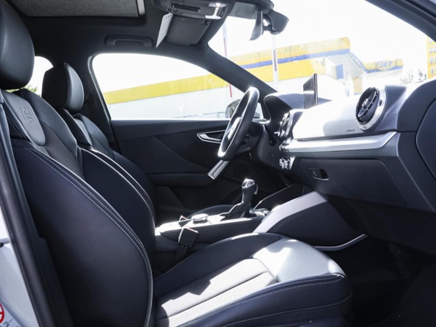 Bild über Audi Q2 advanced 35 TFSI S tronic - für weitere Informationen kontaktieren Sie den Audi Partner