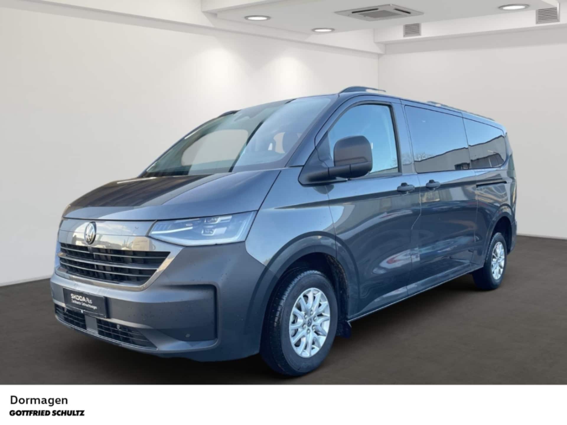 Volkswagen Caravelle langer Radstand Basis-Modell